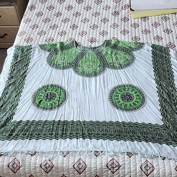 Island Planet Beach Coverup - Picture 8 of 15